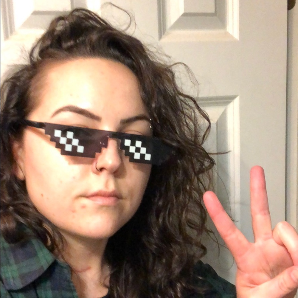 Meet your Posher, Molly